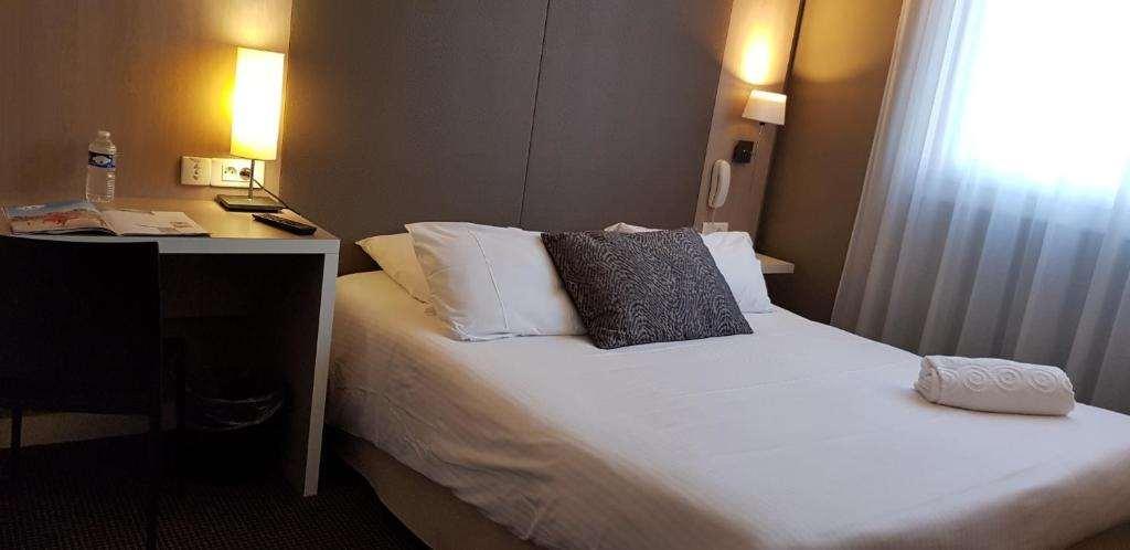 L'Hotel Bristol Caen Cameră foto